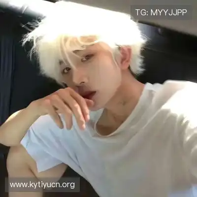 滑昊章